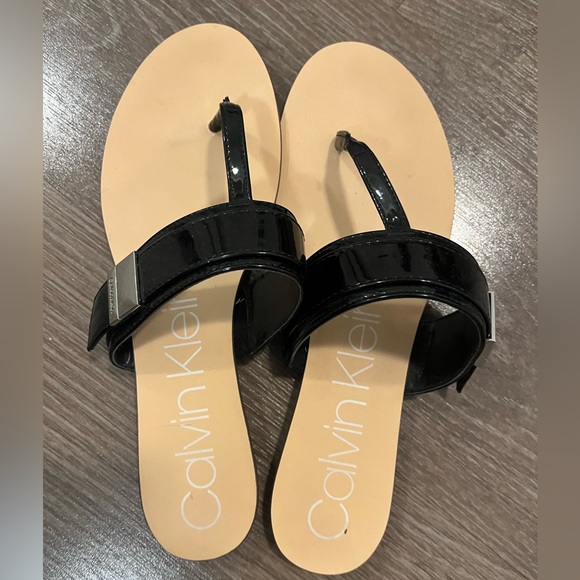 Calvin Klein Casual Sandals - Picture 1 of 2